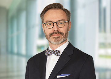Dr. Daniel Mohr